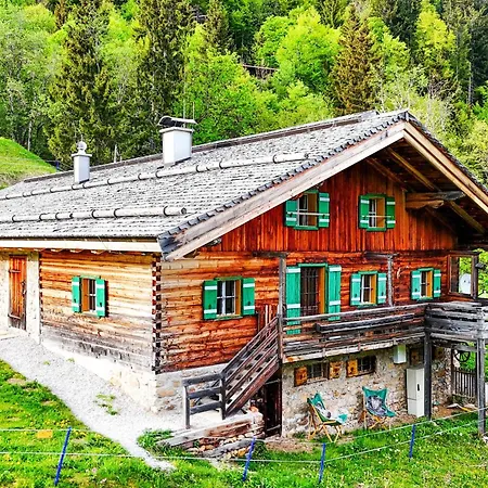 Premium Almhütte Family, Friends&biker Apartment