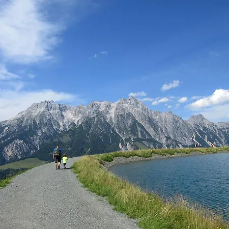 Premium Almhütte Family, Friends&biker Apartment *